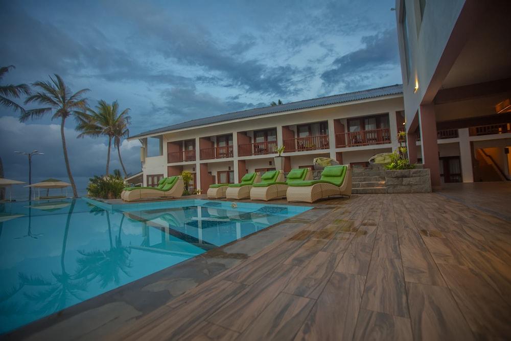Avenra Beach Hikkaduwa Extérieur photo