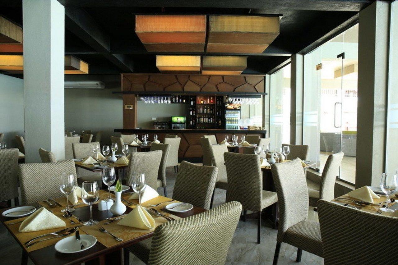 Avenra Beach Hikkaduwa Extérieur photo