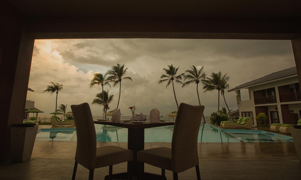 Avenra Beach Hikkaduwa Extérieur photo